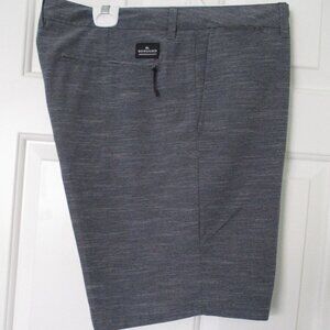 Quiksilver Amphibian Mens 4-Way Stretch DryFlight Hybrid Swim Short - Size 38W*